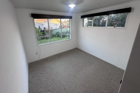 Photo of property in 15 Dairy Road, Otara, Auckland, 2023