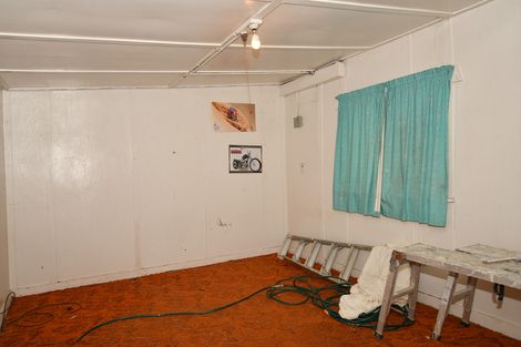 Photo of property in 79 Rodney Street, Wellsford, 0900