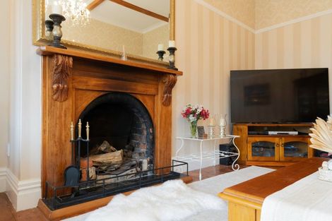 Photo of property in 70 Tokomaru Road East, Tokomaru, Palmerston North, 4474