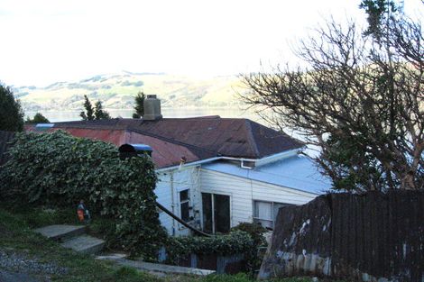 Photo of property in 20 Ocean View Road, Ravensbourne, Dunedin, 9022