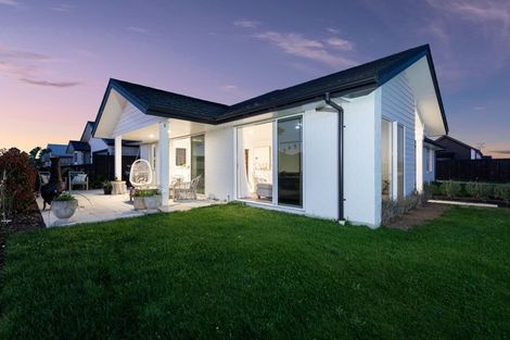 Photo of property in 35 El Questro Drive, Papamoa, 3118