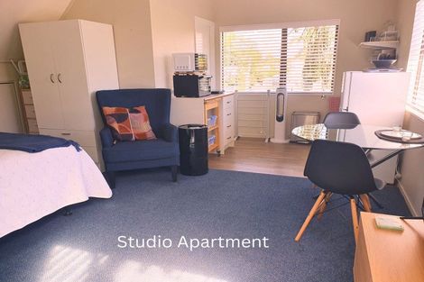 Photo of property in 1 Cross Street, Manly, Whangaparaoa, 0930