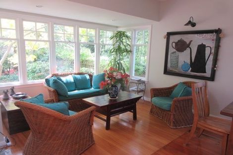 Photo of property in 48 Ferry Street, Seatoun, Wellington, 6022