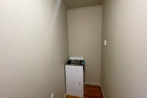 Photo of property in 34 Chislehurst Street, Henderson, Auckland, 0612