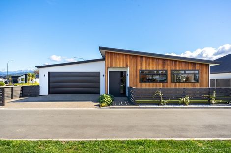 Photo of property in 12 Tana Pukekohatu Avenue, Motueka, 7120