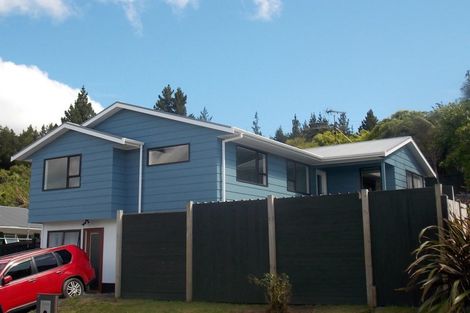 Photo of property in 31 Fenchurch Grove, Stokes Valley, Lower Hutt, 5019