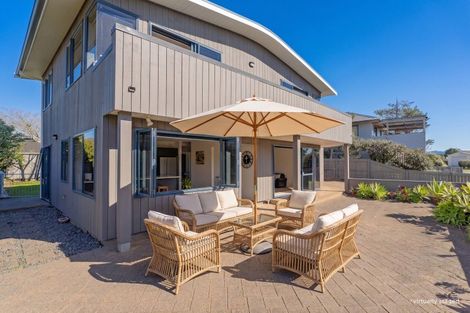 Photo of property in 106 Corokia Place, Matarangi, Whitianga, 3592