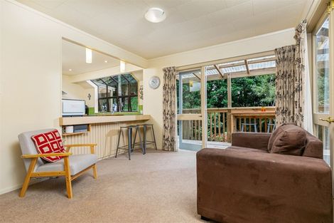 Photo of property in 812 West Coast Road, Oratia, Auckland, 0604