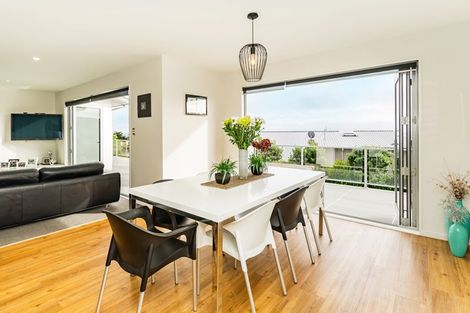 Photo of property in 16 Quarry Hill Terrace, Kennedys Bush, Christchurch, 8025