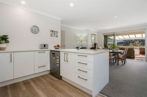 Photo of property in 20 Riverside Place, Katikati, 3129