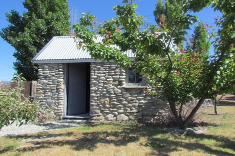 Photo of property in 115 Letts Gully Road, Letts Gully, Alexandra, 9393