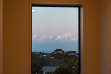 Photo of property in 57b Chequers Avenue, Glenfield, Auckland, 0629