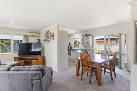 Photo of property in 5 Ahmad Close, Levin, 5510