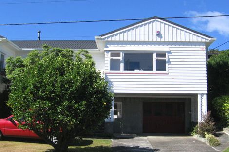 Photo of property in 77 Warwick Street, Wilton, Wellington, 6012