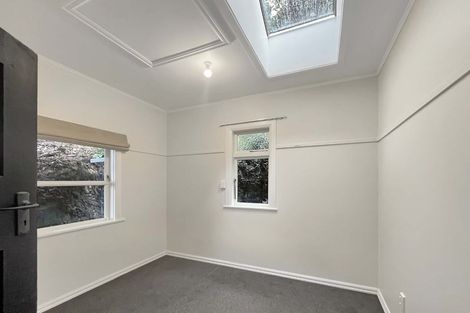 Photo of property in 1/89 Barnard Street, Wadestown, Wellington, 6012