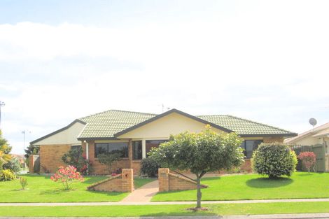 Photo of property in 1 Montego Drive, Papamoa Beach, Papamoa, 3118