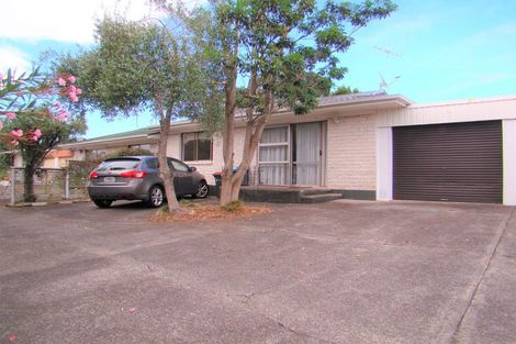 Photo of property in 2/111 Panama Road, Mount Wellington, Auckland, 1062