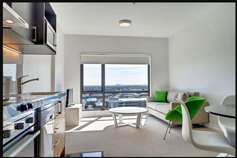 Photo of property in Twin Towers, 802/17 Putney Way, Manukau, Auckland, 2104