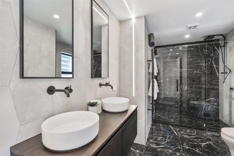 Photo of property in 20a Wai-iti Terrace, Burnside, Christchurch, 8053