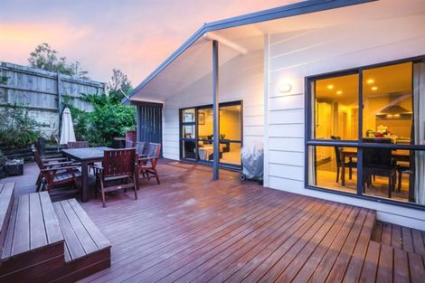 Photo of property in 4 Bowline Place, Whitby, Porirua, 5024