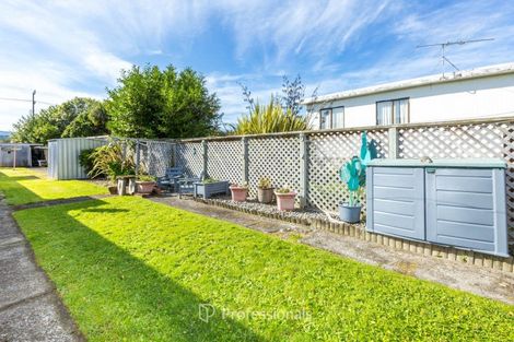 Photo of property in 2/15 Ebdentown Street, Ebdentown, Upper Hutt, 5018