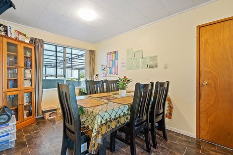 Photo of property in 35 Kindergarten Drive, Conifer Grove, Takanini, 2112