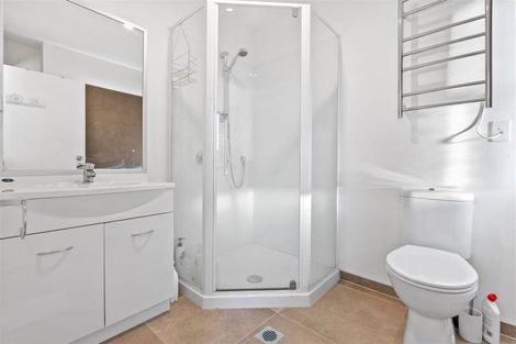 Photo of property in 37 Treestump Road, Takanini, 2112