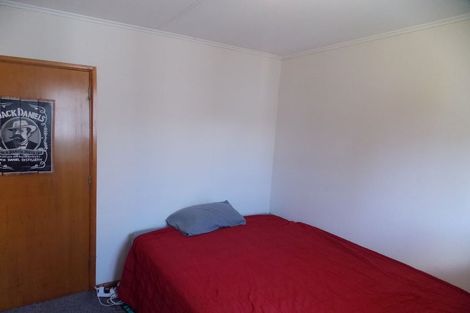 Photo of property in 16 Jackson Avenue, Highbury, Palmerston North, 4412