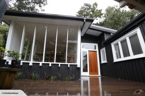 Photo of property in 18 Waima Crescent, Titirangi, Auckland, 0604