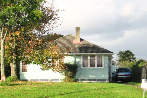 Photo of property in 29 Middlemore Crescent, Papatoetoe, Auckland, 2025