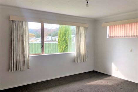Photo of property in 49 Berkeley Road, Wainuiomata, Lower Hutt, 5014