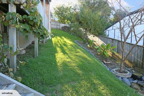 Photo of property in 26a Woodstock Road, Forrest Hill, Auckland, 0620