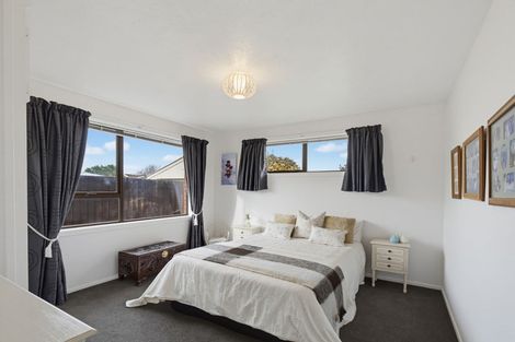 Photo of property in 69 Sarabande Avenue, Redwood, Christchurch, 8051