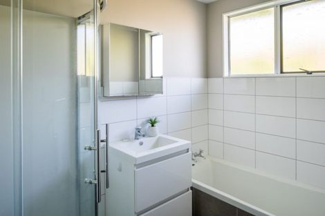 Photo of property in 23 Woolwich Close, Whitby, Porirua, 5024