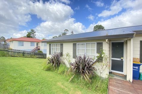Photo of property in 44 Borich Road, Sunnyvale, Auckland, 0612