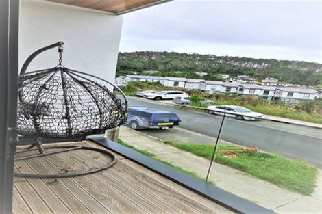 Photo of property in 1 Waka Street, Albany Heights, Auckland, 0632