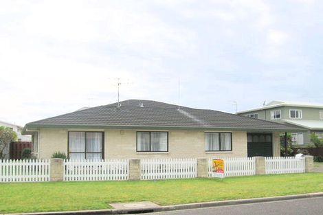 Photo of property in 23 Kulim Avenue, Otumoetai, Tauranga, 3110