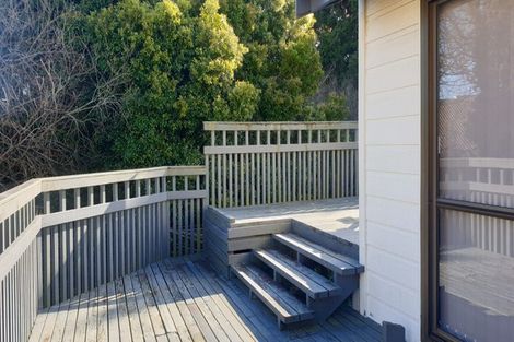 Photo of property in 80 Eugenia Rise, Totara Heights, Auckland, 2105