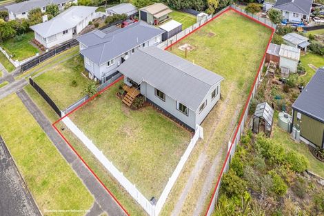 Photo of property in 7 Tainui Street, Castlecliff, Whanganui, 4501