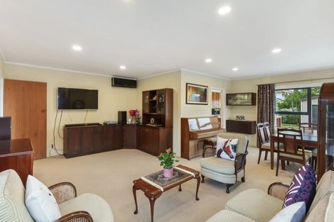 Photo of property in 18 Maxwell Avenue, Papatoetoe, Auckland, 2025