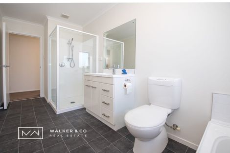 Photo of property in 12a Fraser Crescent, Elderslea, Upper Hutt, 5018