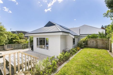 Photo of property in 4 Ardross Avenue, Khandallah, Wellington, 6035