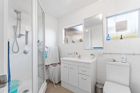 Photo of property in 45 Vipond Road, Stanmore Bay, Whangaparaoa, 0932