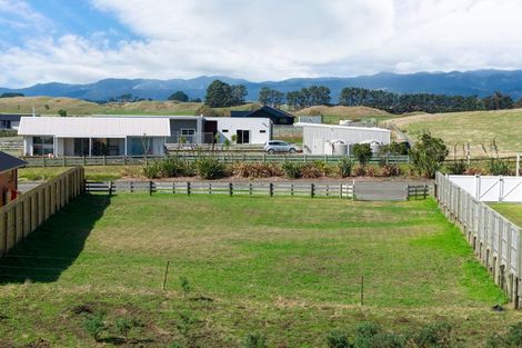 Photo of property in 19 Waitarere Rise Avenue, Waitarere Beach, Levin, 5510