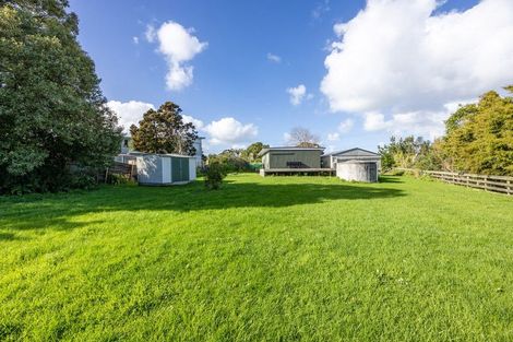 Photo of property in 2 Okahukura Road, Tapora, Wellsford, 0977