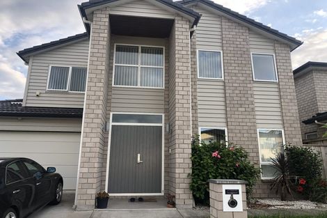 Photo of property in 4 Carrickdawson Drive, Flat Bush, Auckland, 2019