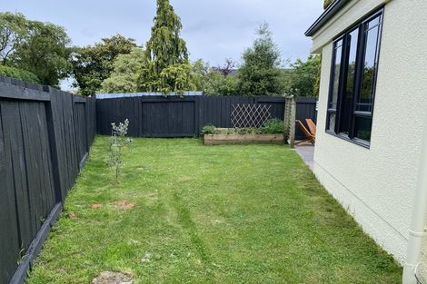 Photo of property in 68 Clifton Terrace, Fitzherbert, Palmerston North, 4410