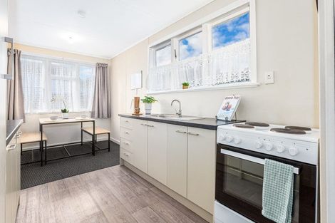 Photo of property in 192 Warspite Avenue, Waitangirua, Porirua, 5024