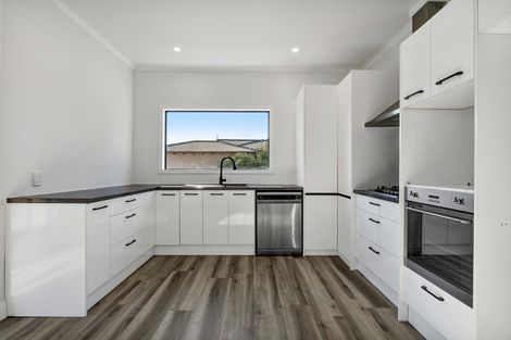 Photo of property in 22 Olivia Street, Stratford, 4332