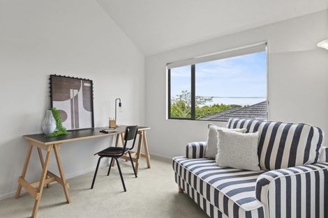 Photo of property in 2/321 Lake Road, Hauraki, Auckland, 0622